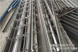 鋼架生產(chǎn)車(chē)間.7